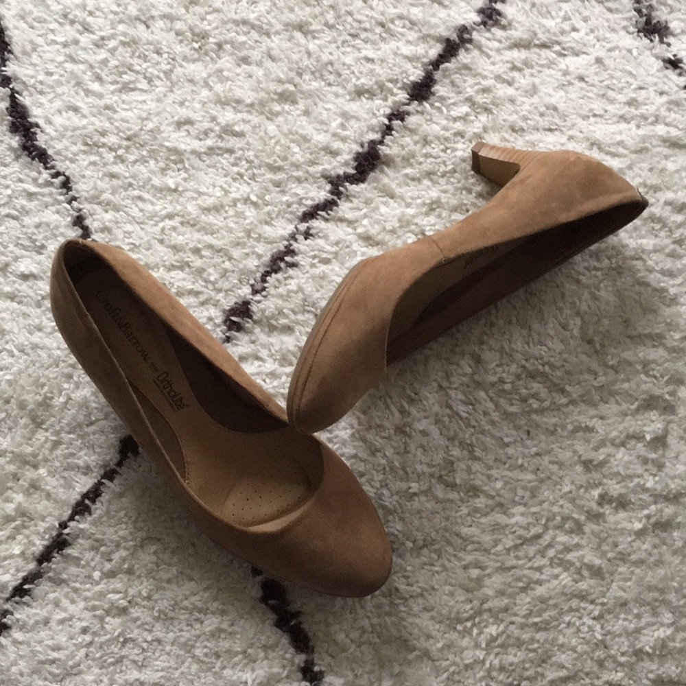 NWOT Croft & Barrow Tan/brown heels